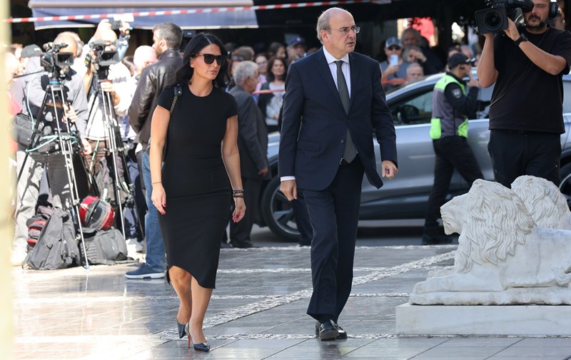 Ο Κωστής Χατζιδάκης με τη σύζυγό του, Πόπη Καλαϊτζή