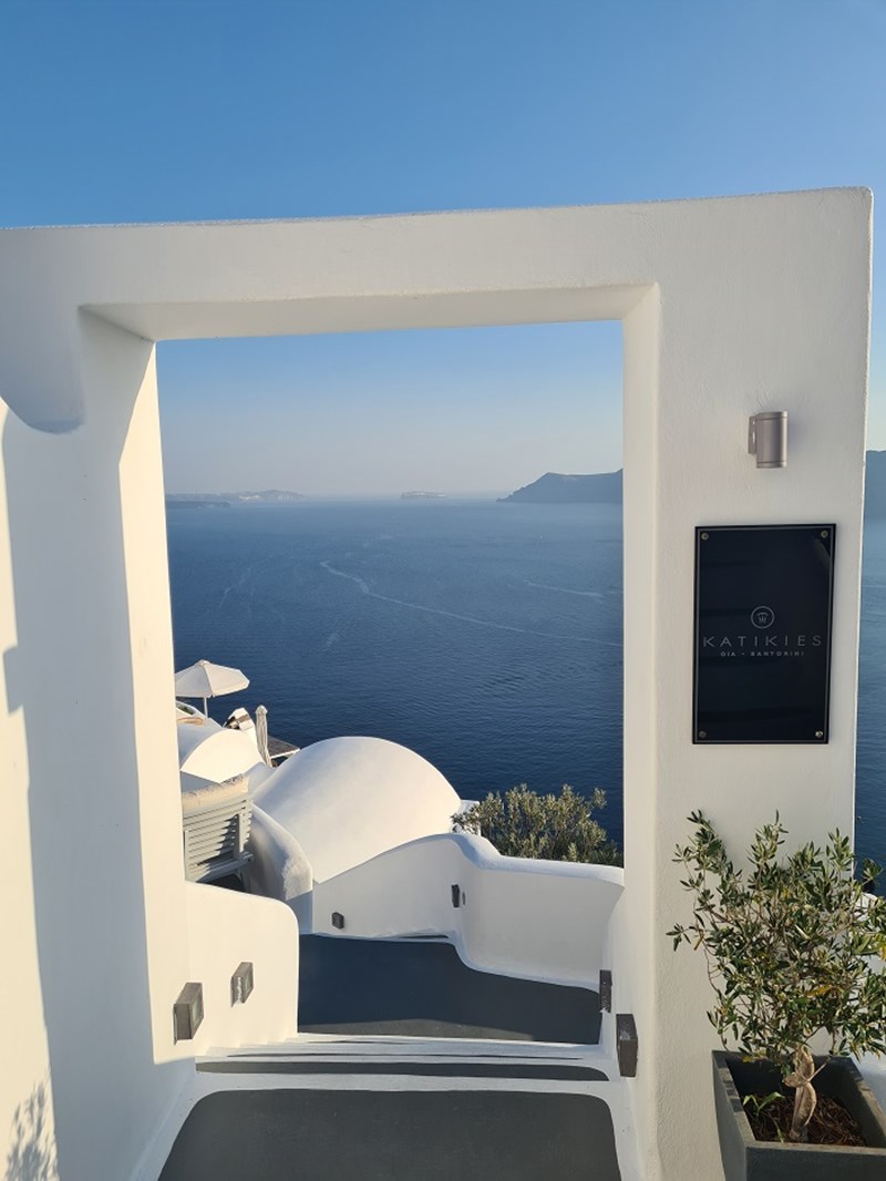 Katikies Santorini