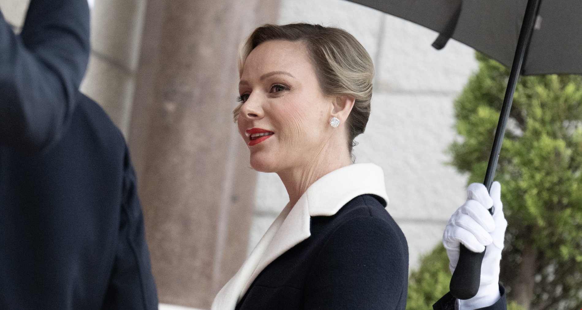 Charlene του Μονακό | Η πληροφορία για τον σύζυγό της, πρίγκιπα Αλβέρτο, που της προκαλεί ανησυχία - εικόνα 1