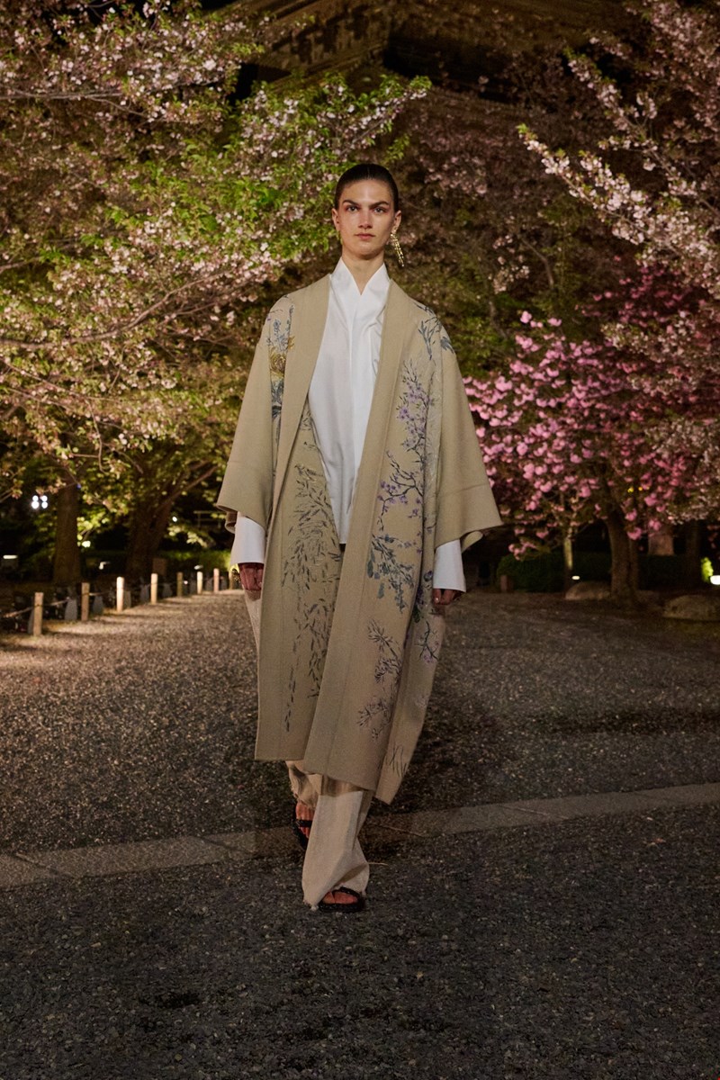 Dior