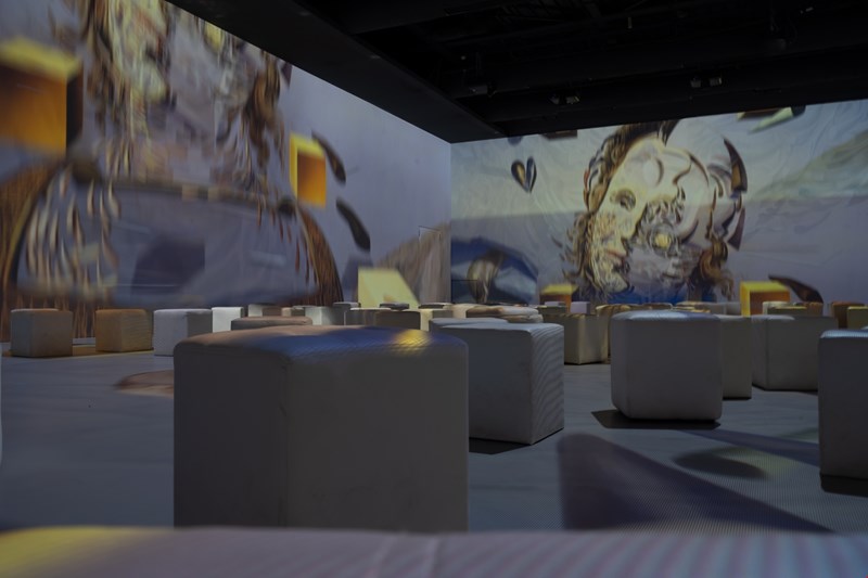 Dali cybernetics