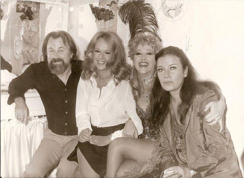 ζωή λάσκαρη