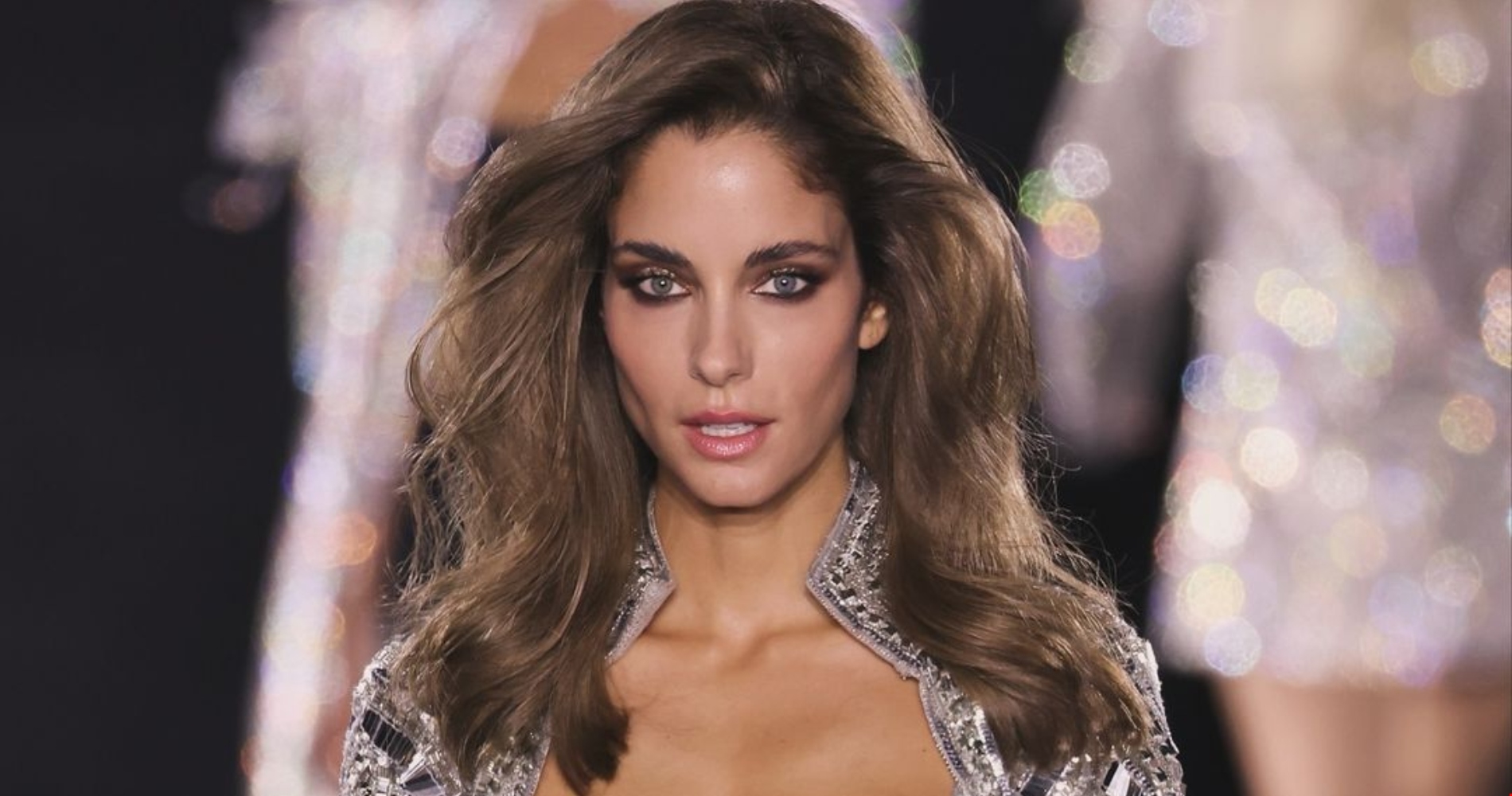 Δούκισσα Νομικού | Με το elegant αξεσουάρ μαλλιών που θα επιλέγεις όλο και περισσότερο τις θερμές μέρες του καλοκαιριού - εικόνα 2