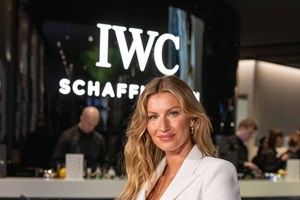 Η Gisele με το 8 μηνών μωρό και τον 15χρονο γιο της στο σπίτι της | Τα σπάνια οικογενειακά κλικ - εικόνα 2