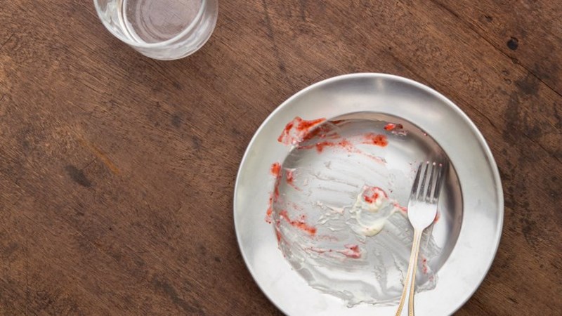 Κίνα: ΜΗΝ τρως όλο το φαγητό σου