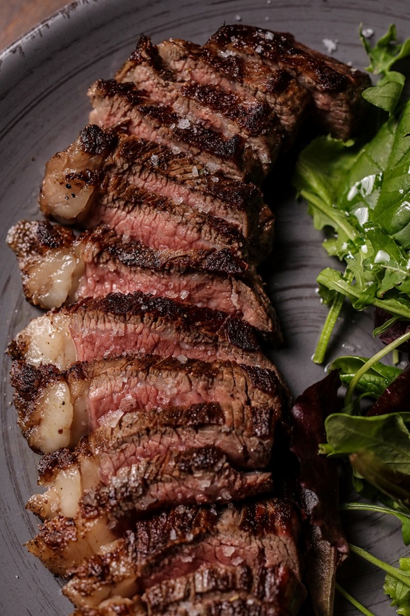 steak alive
