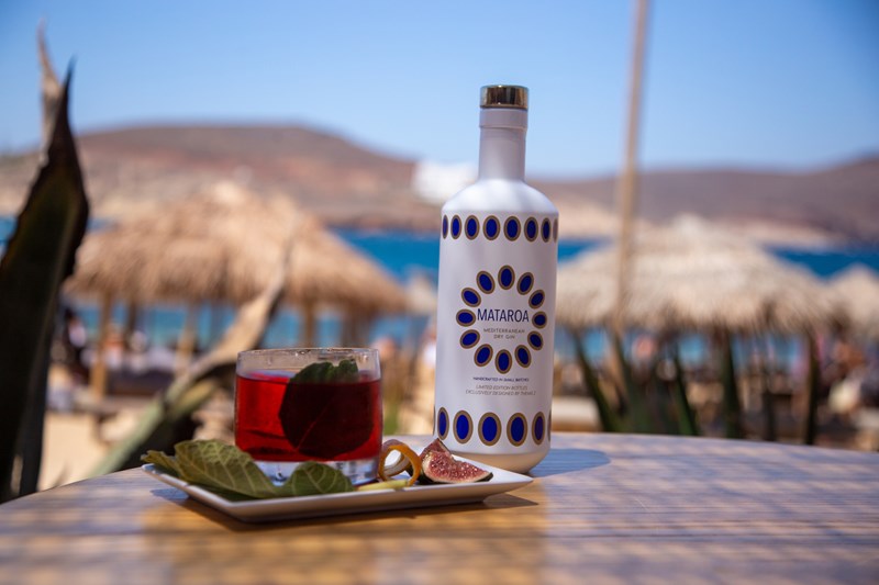Πάνος Μπεκιάρης cocktail
