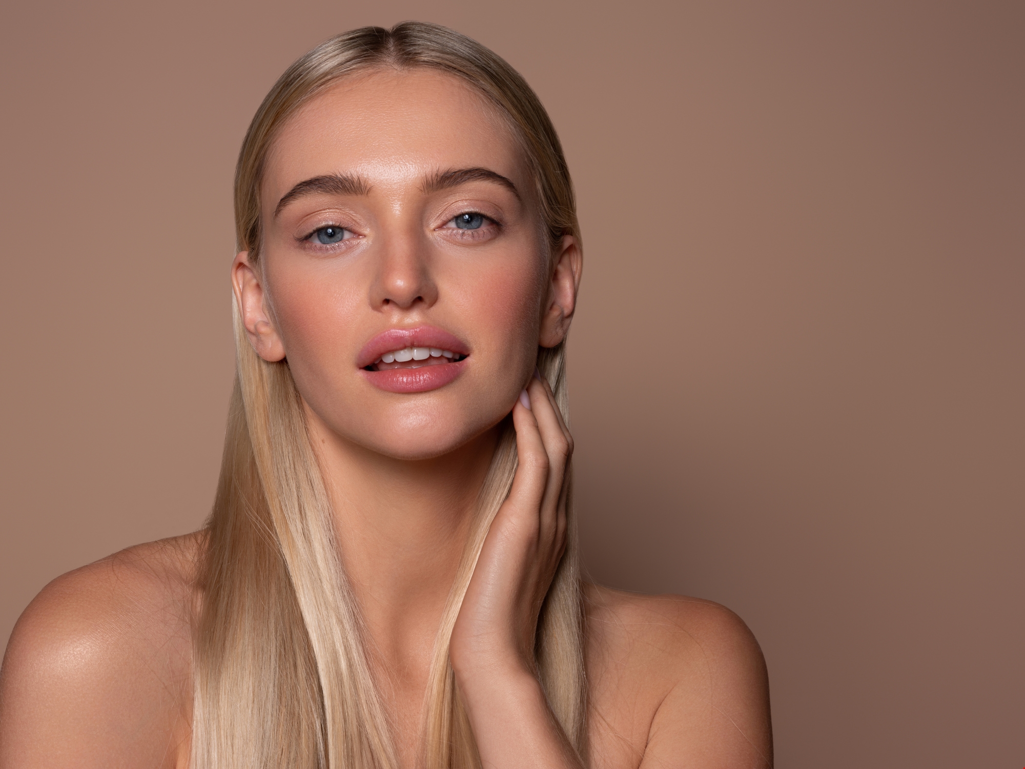 Νεανική Όψη | Αυτό είναι τo step που δεν πρέπει να λείπει από τη ρουτίνα σου - εικόνα 2