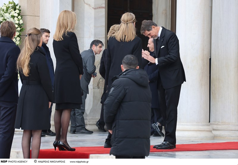 Παύλος Σοφία