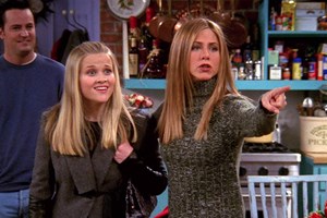 Friends | Ρούχα των πρωταγωνιστών και αντικείμενα του πλατό βγαίνουν σε δημοπρασία - εικόνα 1