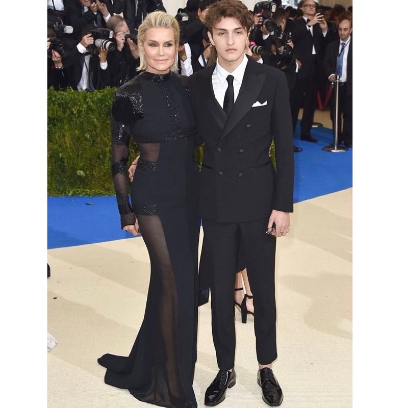 Yolanda -Anwar Hadid