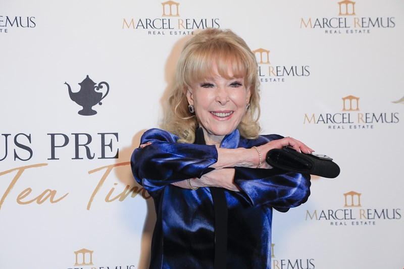 Barbara Eden