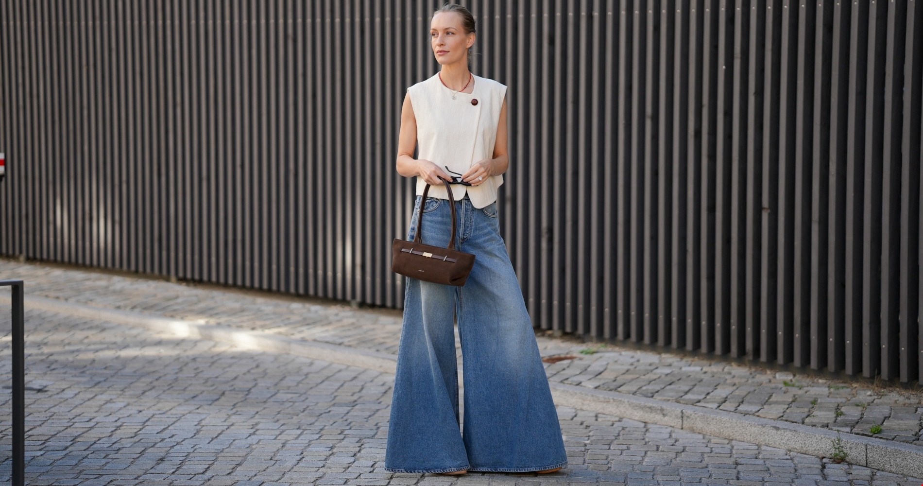 Αυτή η πουά φούστα από τα Marks & Spencer είναι το διαχρονικό κομμάτι που θα ορίσει το προσωπικό σου στιλ - εικόνα 2