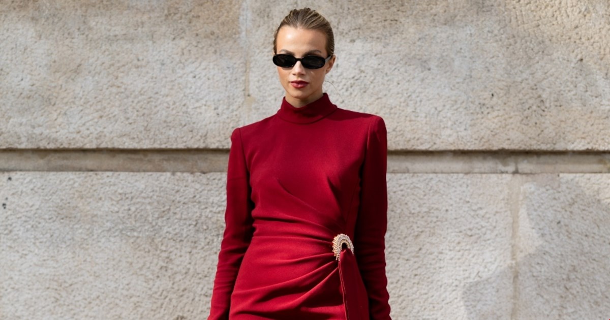 Οι flat μπαλαρίνες από τη Marks & Spencer που θα φορέσουμε περισσότερο στις γιορτές - εικόνα 1