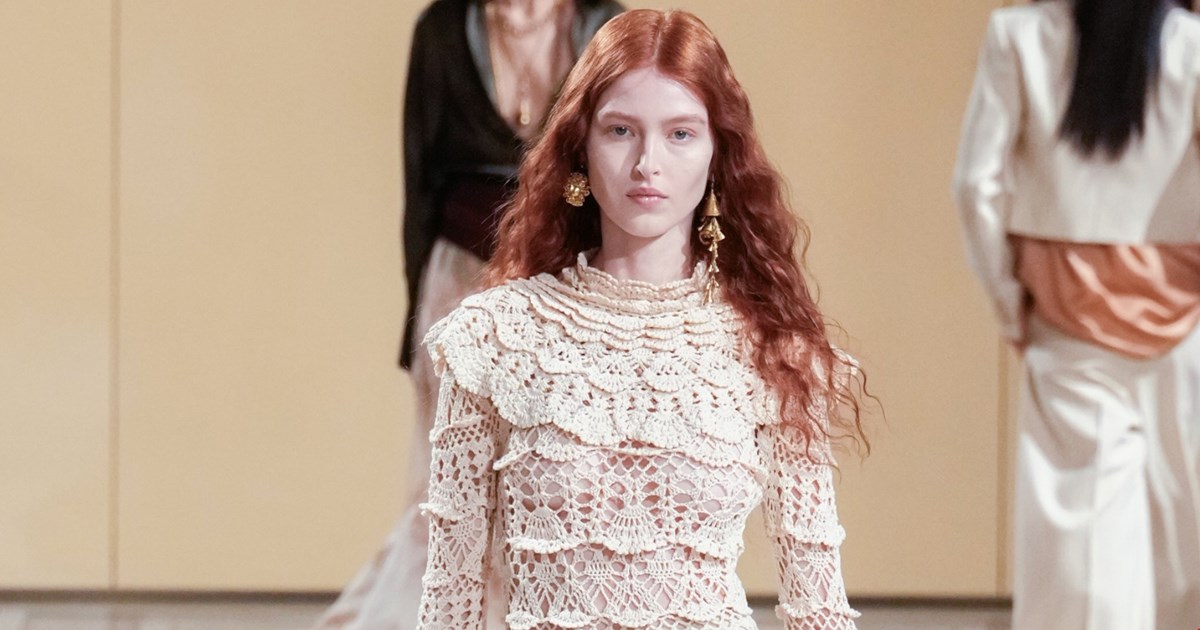 H Melanie Georgacopoulos φτιάχνει φορέσιμα έργα τέχνης από μαργαριτάρι - εικόνα 2