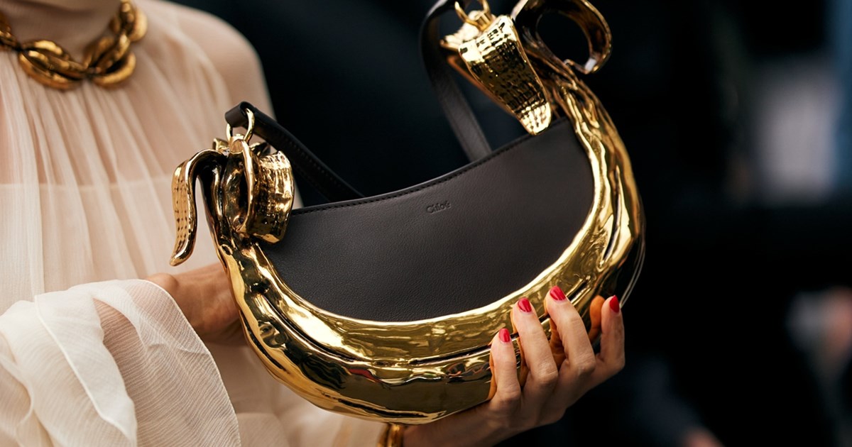 10 πολύ δημοφιλή αρώματα που θα βρεις με έκπτωση στη φετινή Black Friday - εικόνα 1