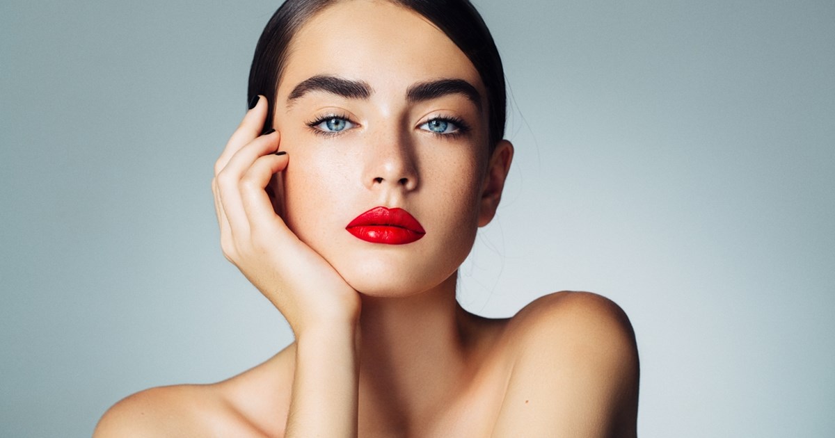 Oldies but goldies | 7 κλασικά κι αγαπημένα beauty προϊόντα που έκαναν θραύση το 2024 - εικόνα 1