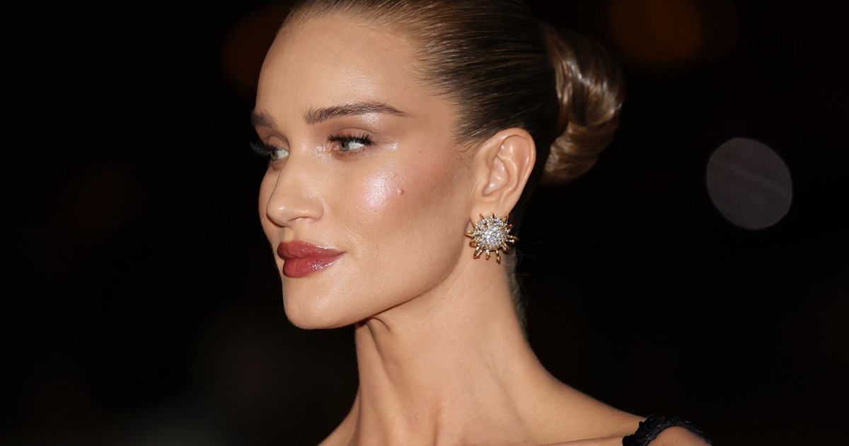 Το αέρινο και θηλυκό χτένισμα που έκανε θραύση στα περισσότερα shows της Paris Fashion Week - εικόνα 1