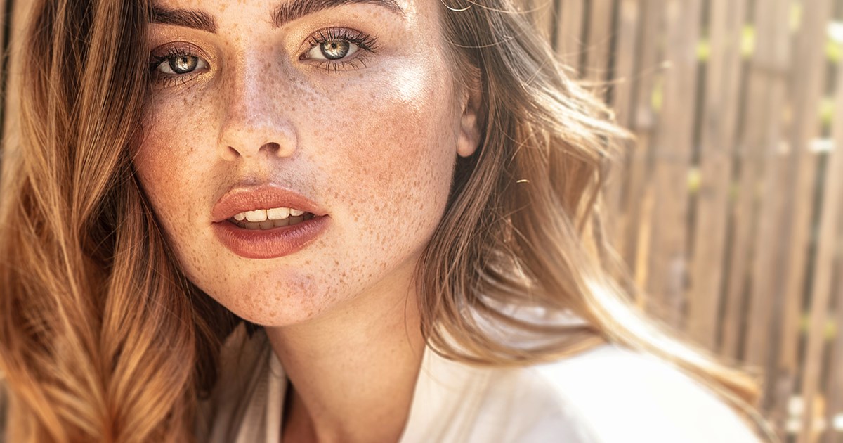 Οι κορυφαίοι οροί με νιασιναμίδη για αντιμετώπιση της ανομοιόμορφης υφής και των κηλίδων - εικόνα 1