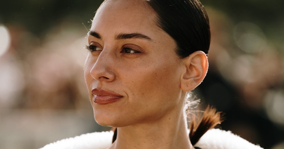 Γρήγορο skin prep πριν τα Χριστούγεννα | 2 DIY μάσκες προσώπου για αστραφτερή επιδερμίδα στις γιορτές - εικόνα 2