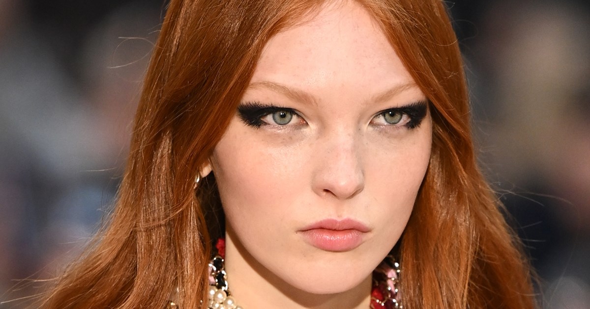 Η έξυπνη τεχνική για να εφαρμόσεις τέλεια το κραγιόν σου με μία μόνο κίνηση - εικόνα 2