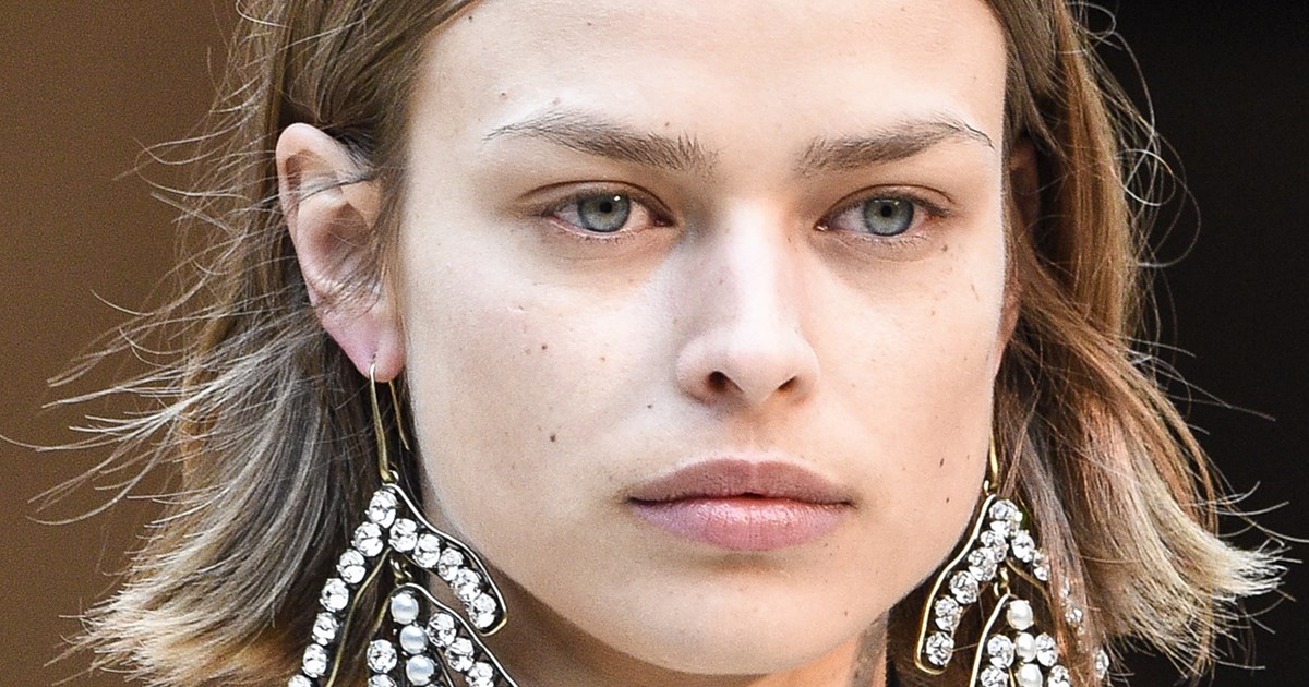 8 χρυσοί κανόνες για μακιγιάζ που δείχνει "ακριβό"-  κάθε μέρα - εικόνα 3