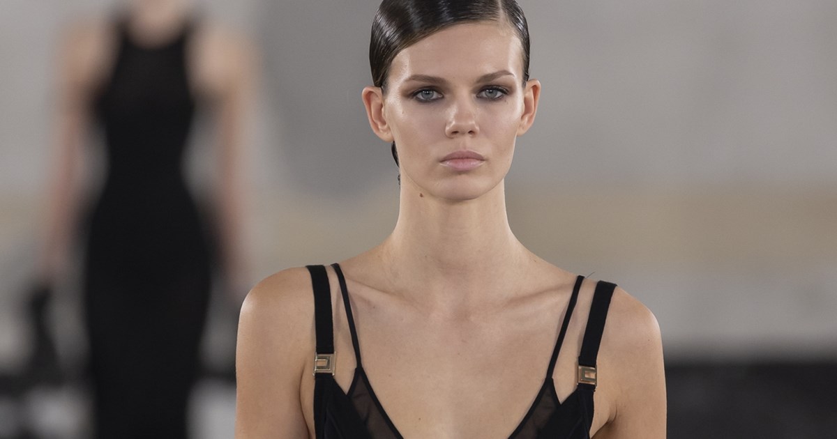 Με αυτά τα προϊόντα θα βάλεις χρώμα στο καλοκαιρινό μακιγιάζ - εικόνα 1