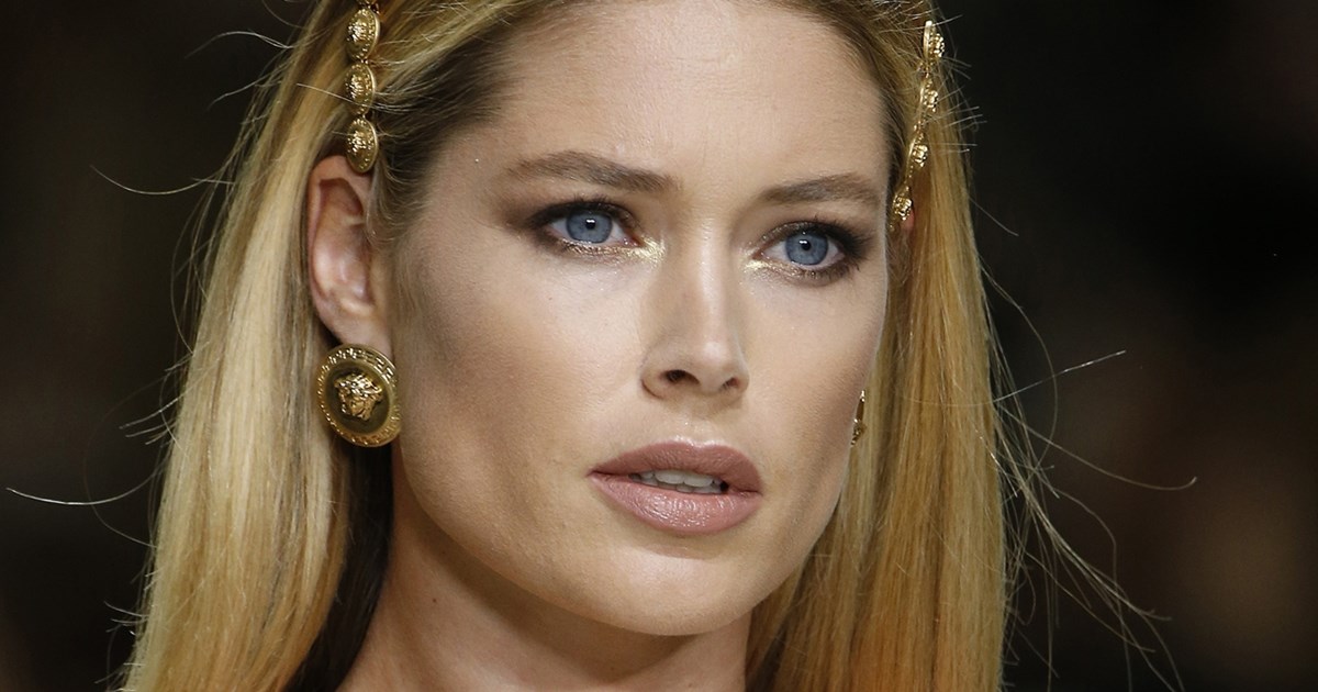 Kate Middleton | Πώς θα δημιουργήσεις το ρομαντικό της σινιόν με έμπνευση από τα 50's - εικόνα 1