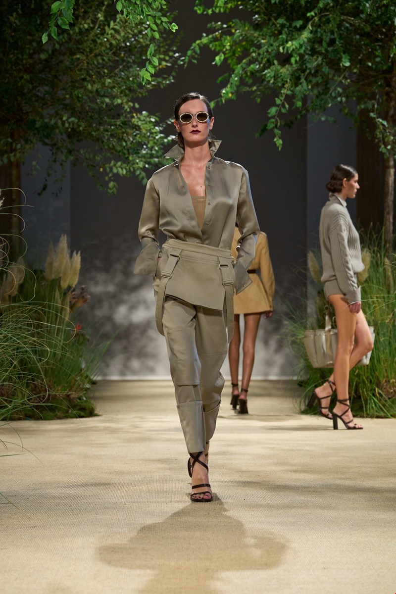 Max Mara S24