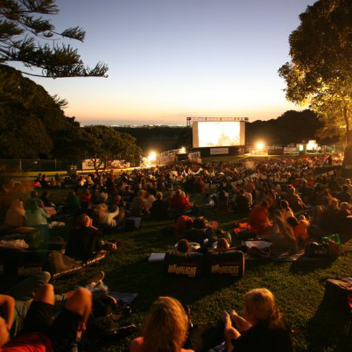 Τα ωραιότερα θερινά σινεμά στον κόσμο