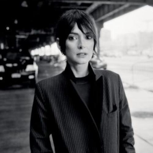 Η Winona Ryder ποζάρει για την Rag & Bone