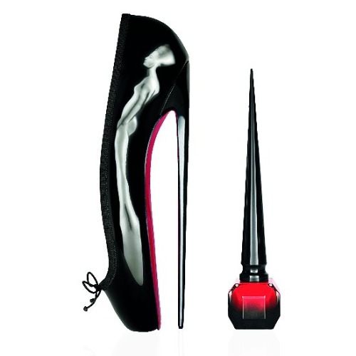 We love: Τα πρώτα βερνίκια διά χειρός Christian Louboutin!