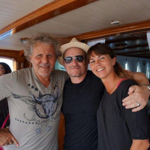 Οι διακοπές των σταρ στην Ελλάδα συνεχίζονται