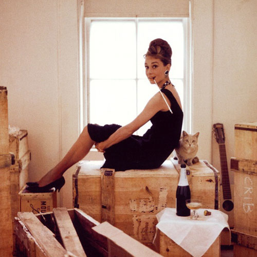 Θες να μείνεις στο σπίτι της Holly Golightly;