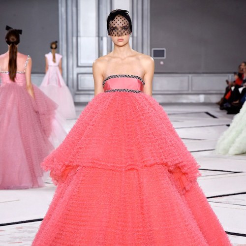 7 πράγματα που δεν ήξερες για την Yψηλή Ραπτική 