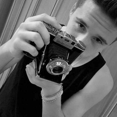 Brooklyn Beckham: Άφησε τις σπουδές του στη Νέα Υόρκη