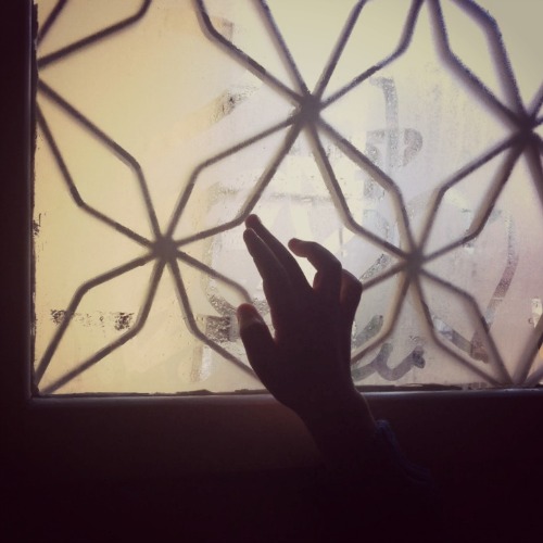 Madame Maman | Μια γυναίκα γράφει