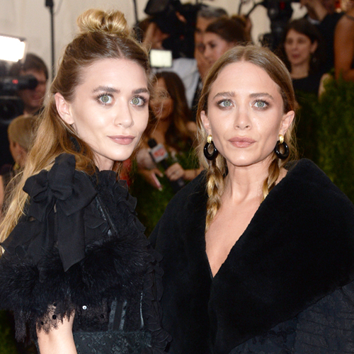 Οι αδερφές Olsen αναρτούν επιτέλους την πρώτη τους δημόσια selfie!