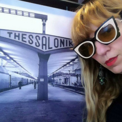 Madame Maman | Όμορφη Εξαλλονίκη