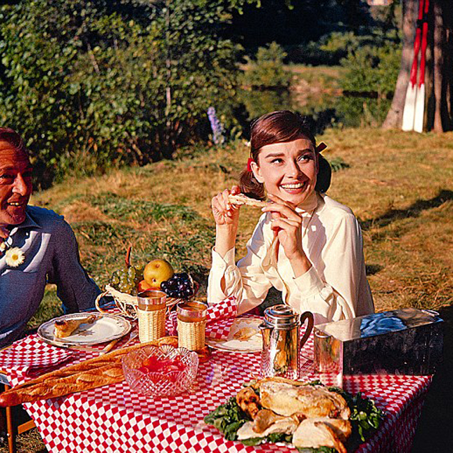 Spaghetti al pomodoro: Πώς θα φτιάξεις την αγαπημένη συνταγή της Audrey Hepburn