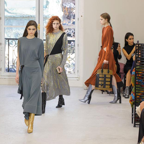PFW Spring/Summer ' 17: Louis Vuitton