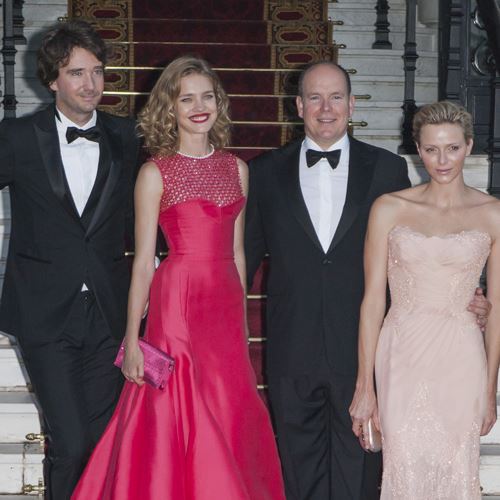 Love Ball: Η Natalia Vodianova συγκέντρωσε όλα τα φλας