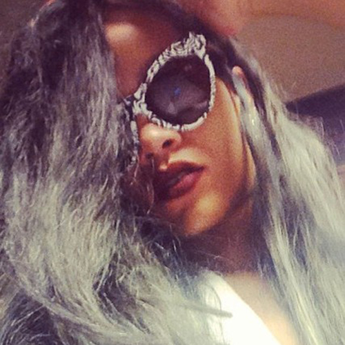 Ναι ή Όχι: Βαμμένα γκρίζα μαλλιά