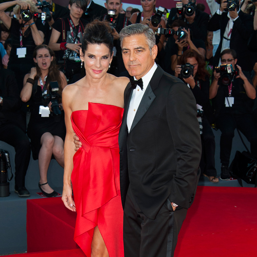 Φεστιβάλ Βενετίας: George Clooney &amp; Sandra Bullock οι πρώτοι σταρ στο κόκκινο χαλί 
