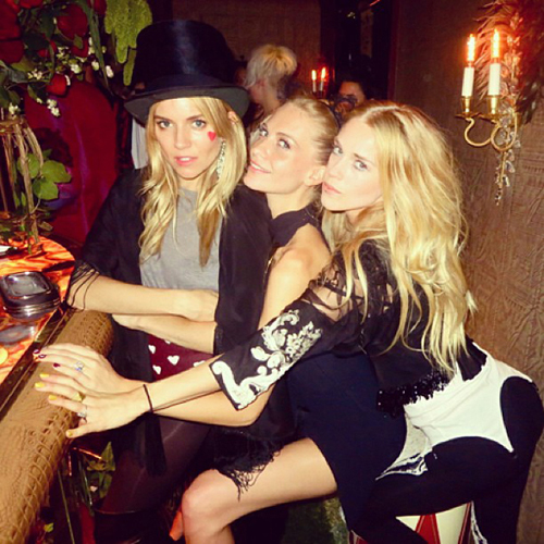 instaFashion #full_access