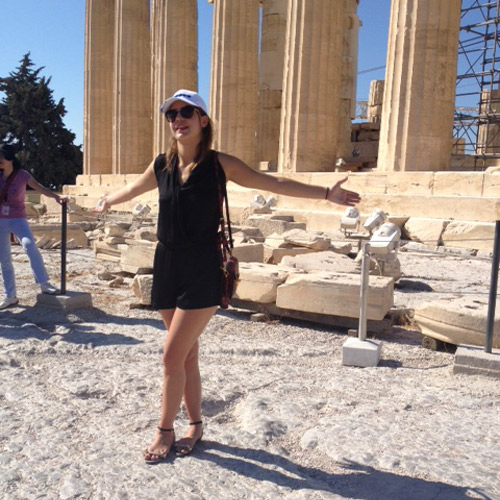 ΑΠΟΚΛΕΙΣΤΙΚΟ ΒΙΝΤΕΟ: Η επίσκεψη της Adèle Exarchopoulos στην Ακρόπολη