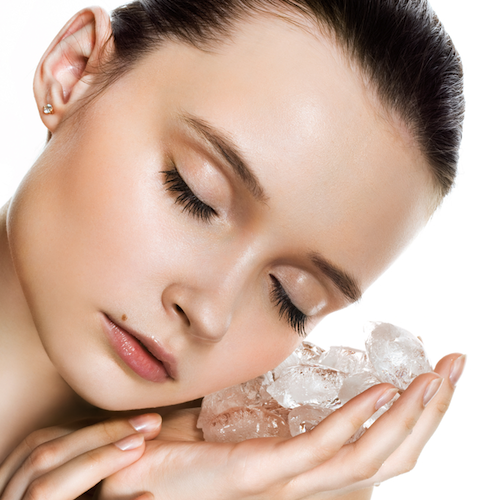 5+1 απλά βήματα για να επαναφέρουμε τη λάμψη στο πρόσωπο μας μετά το καλοκαίρι