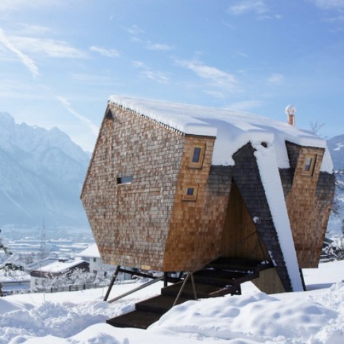 UFOgel: Το μικρό σπίτι στις Άλπεις