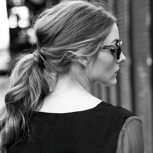 Hair Trend: Η χαλαρή αλογοουρά