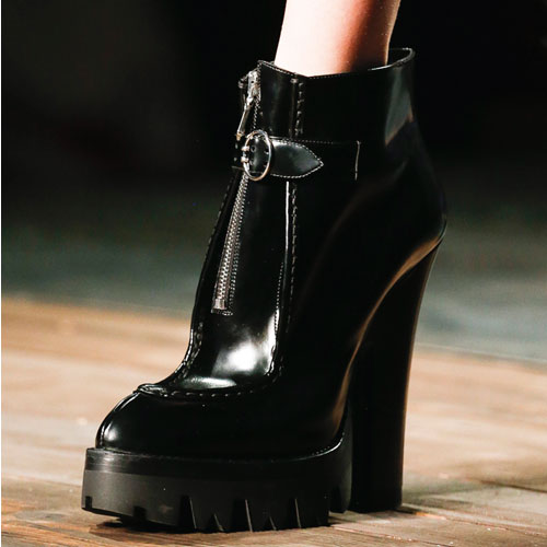 Top 5: Τρακτερωτά Booties